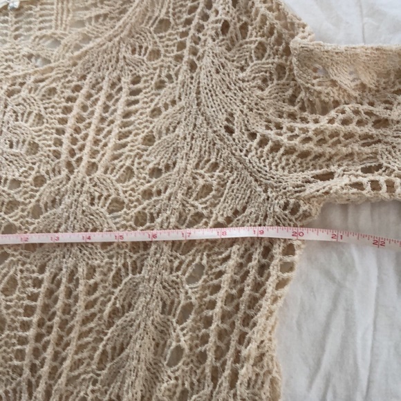 Stunning crochet tunic - Picture 9 of 9